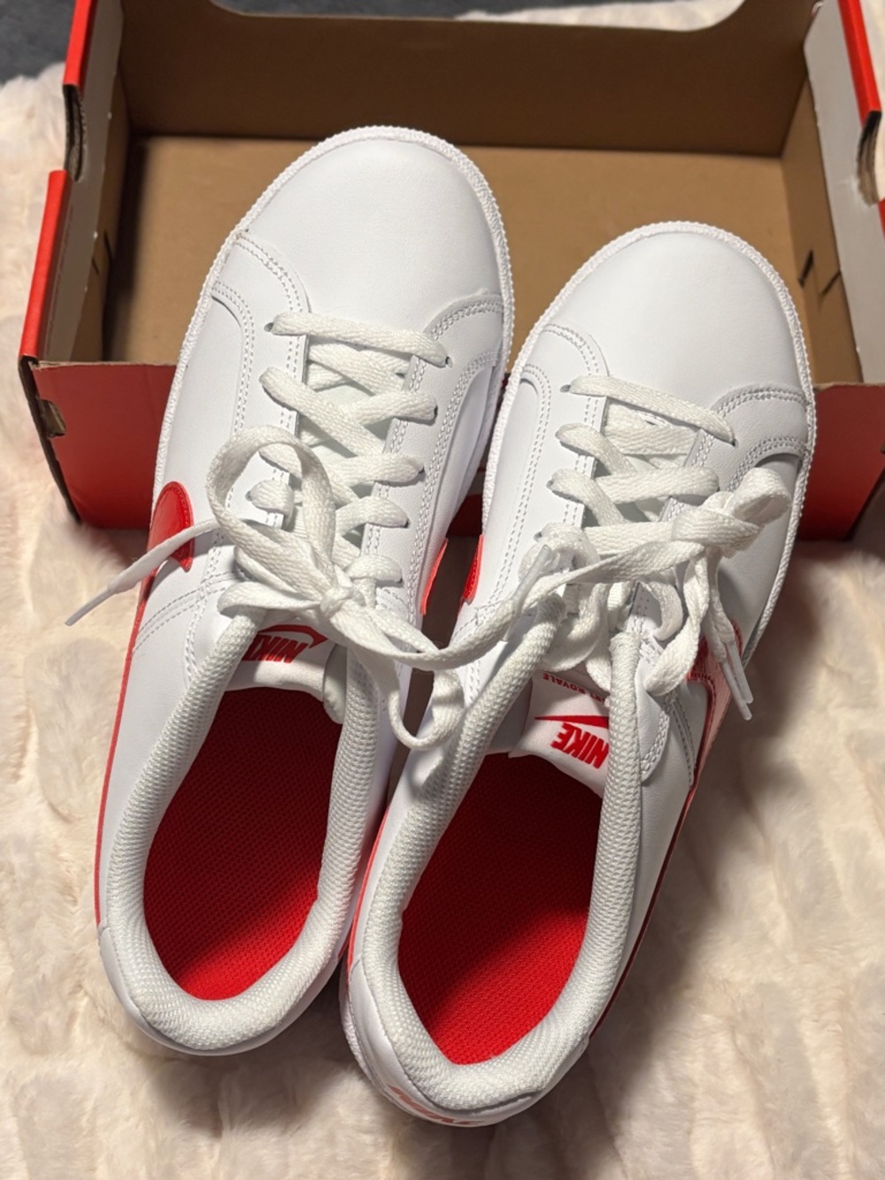 Nike White Low-Top Sneakers with Red Swoosh - Picture 3 of 6